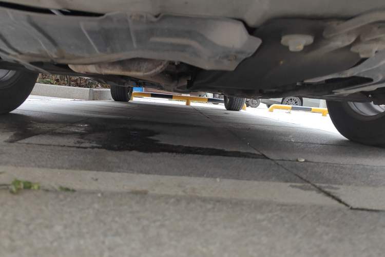 Used Chevrolet Epica 2013 1.8 SL ZhiZhen Edition MT Chassis Front