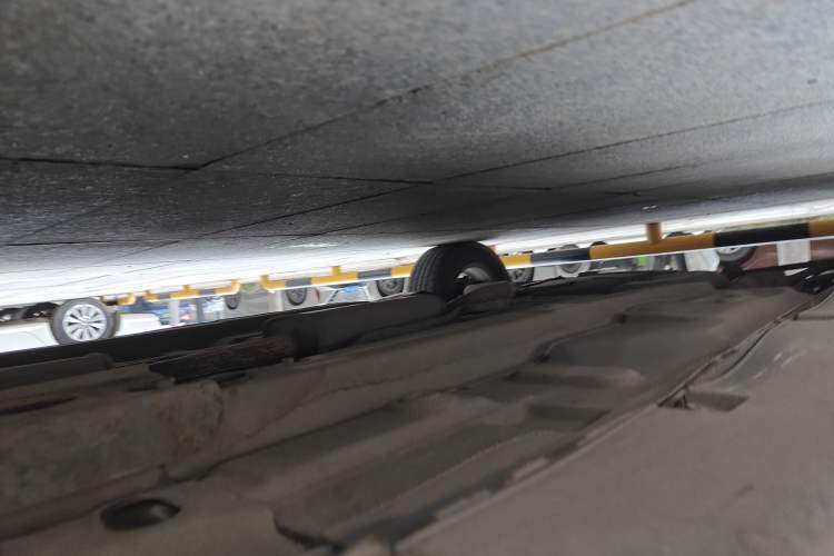 Used Chevrolet Epica 2013 1.8 SL ZhiZhen Edition MT Chassis Front Right