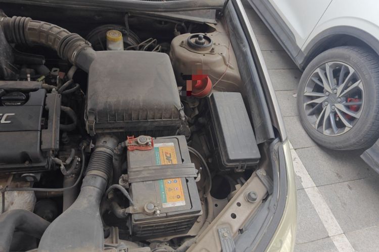 Used Chevrolet Epica 2013 1.8 SL ZhiZhen Edition MT Engine Bay Left