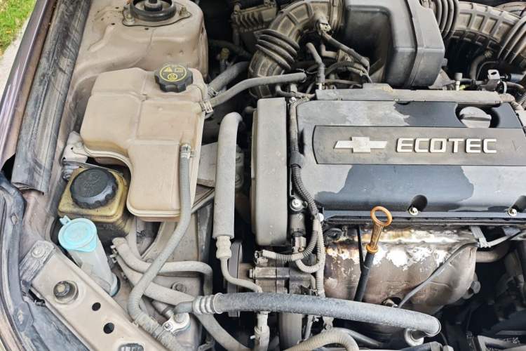 Used Chevrolet Epica 2013 1.8 SE Comfort Edition AT Engine Bay Right