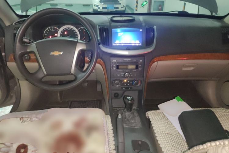 Used Chevrolet Epica 2013 1.8 SL ZhiZhen Edition MT Center Console