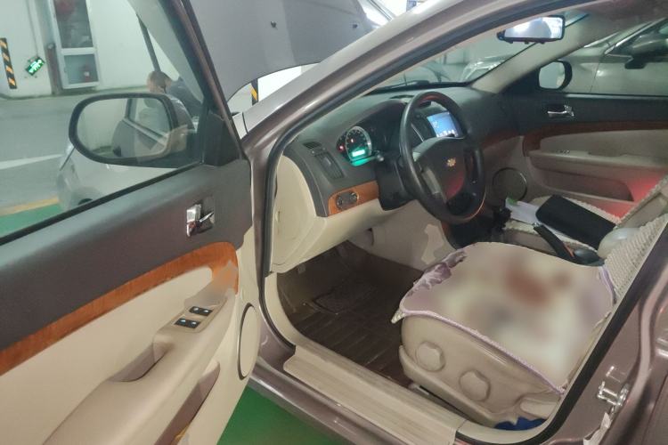 Used Chevrolet Epica 2013 1.8 SL ZhiZhen Edition MT Driver Seat