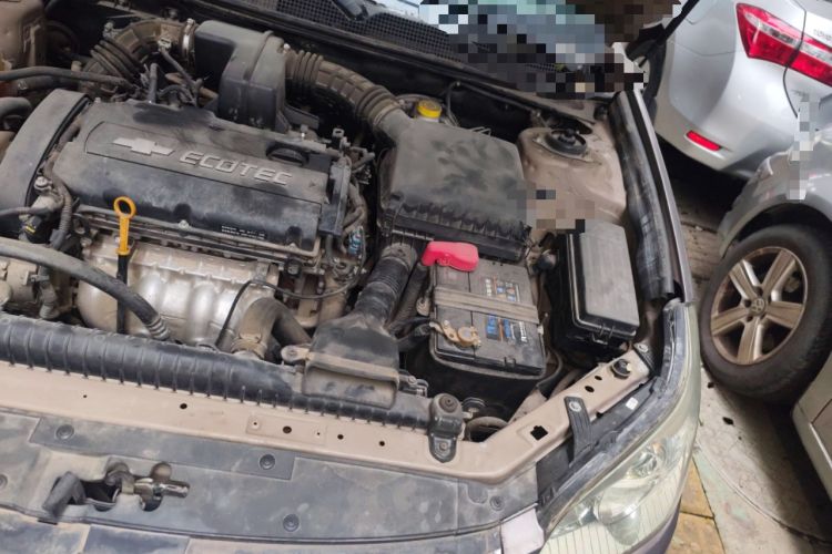 Used Chevrolet Epica 2013 1.8 SL ZhiZhen Edition MT Engine Bay Left