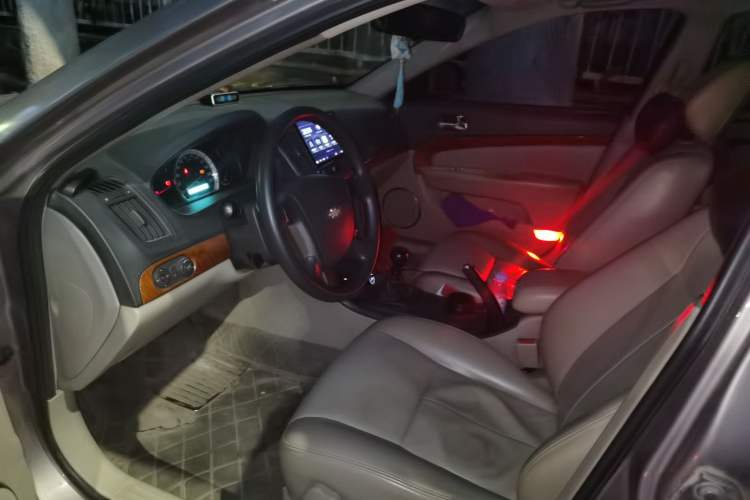 Used Chevrolet Epica 2013 1.8 SL ZhiZhen Edition MT Left Front Seat