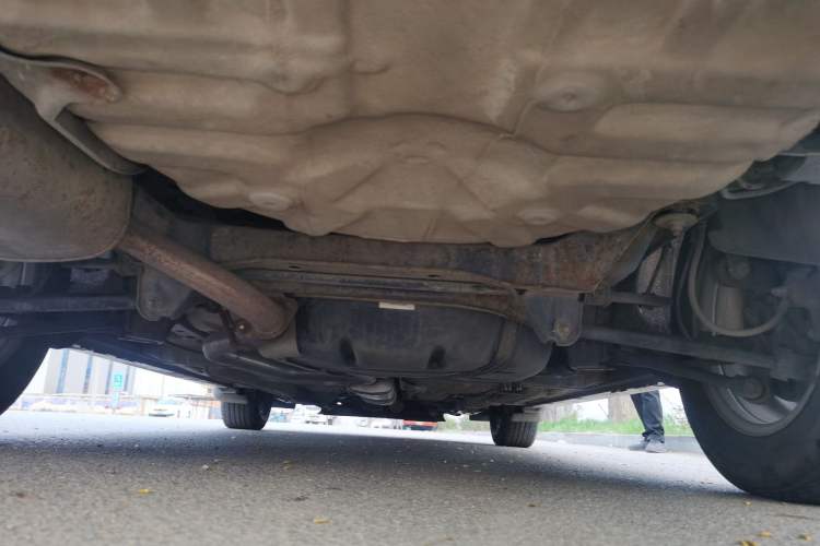 Used Chevrolet Epica 2013 1.8 SL ZhiZhen Edition MT Chassis Rear