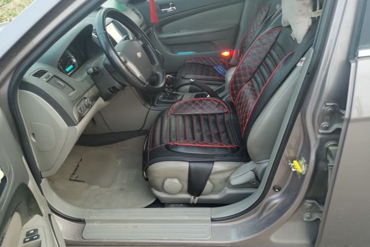 Used Chevrolet Epica 2013 1.8 SL ZhiZhen Edition MT Left Front Seat
