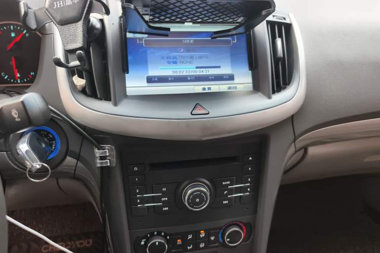 Used Chevrolet Epica 2013 1.8 SL ZhiZhen Edition MT Audio And AC Panel