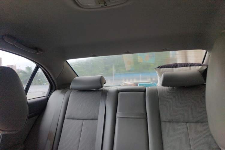 Used Chevrolet Epica 2013 1.8 SE Comfort Edition AT Headliner
