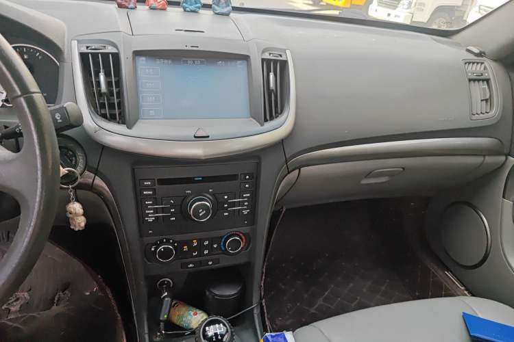 Used Chevrolet Epica 2013 1.8 SE Comfort Edition MT Audio And AC Panel