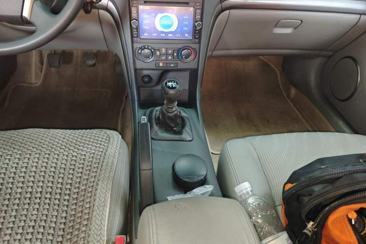Used Chevrolet Epica 2013 1.8 SL ZhiZhen Edition MT Gear Lever