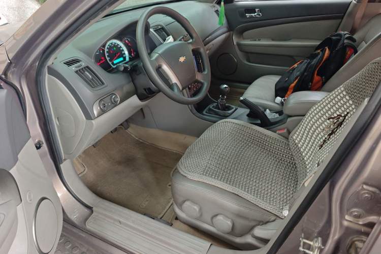 Used Chevrolet Epica 2013 1.8 SL ZhiZhen Edition MT Left Front Seat