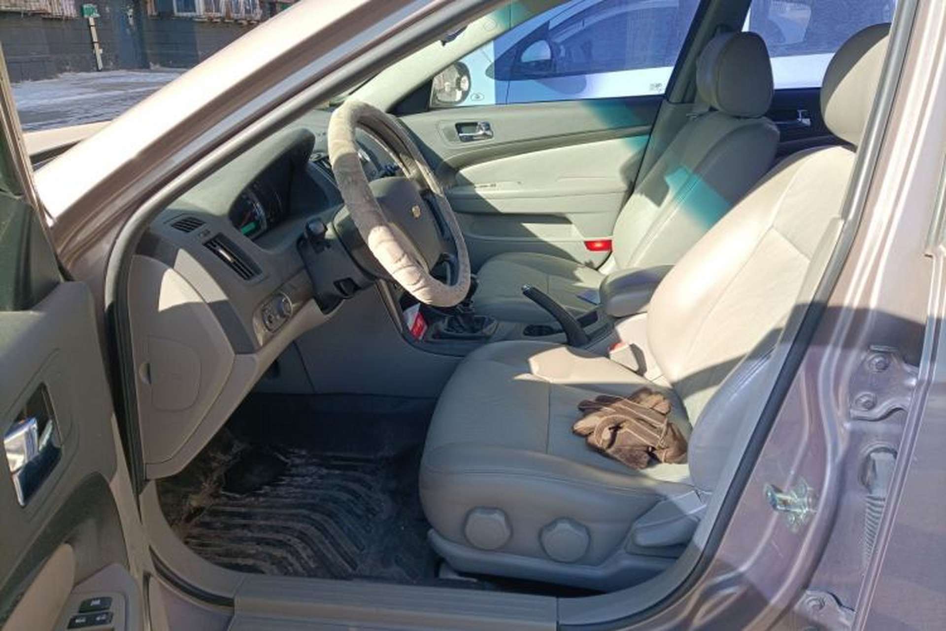 Used Chevrolet Epica 2013 1.8 SE Comfort Edition MT Left Front Seat