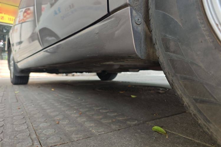 Used Chevrolet Epica 2013 1.8 SL ZhiZhen Edition MT Left Side Sill