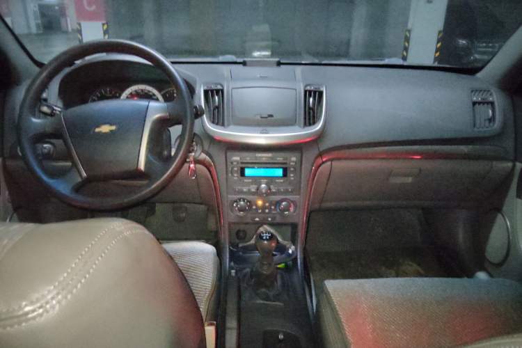 Used Chevrolet Epica 2013 1.8 SL ZhiZhen Edition MT Center Console