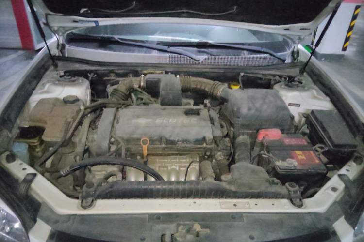 Used Chevrolet Epica 2013 1.8 SL ZhiZhen Edition MT Engine Bay