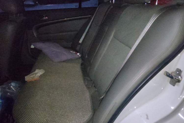 Used Chevrolet Epica 2013 1.8 SL ZhiZhen Edition MT Left Rear Seat