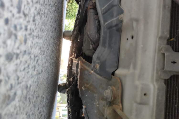 Used Chevrolet Epica 2013 1.8 SL ZhiZhen Edition MT Chassis Front