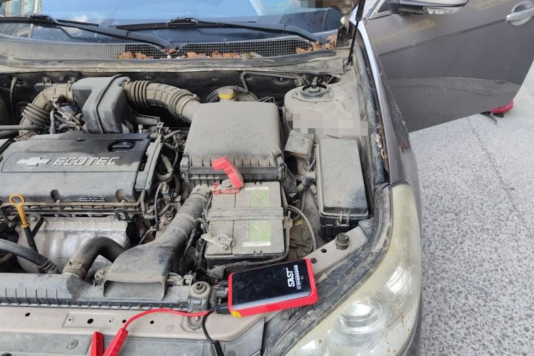 Used Chevrolet Epica 2013 1.8 SL ZhiZhen Edition MT Engine Bay Left