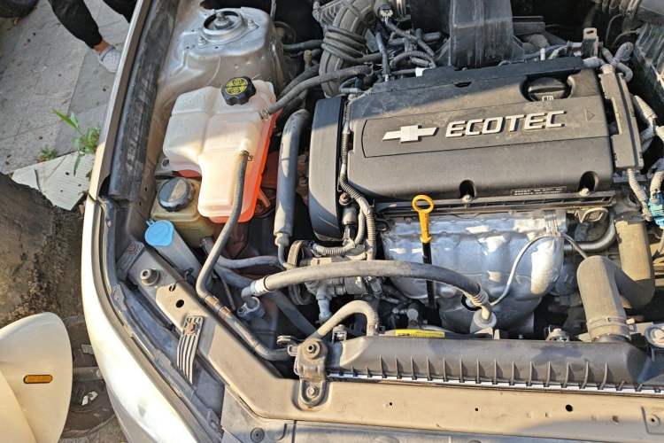 Used Chevrolet Epica 2013 1.8 SX Luxury Edition AT Engine Bay Right