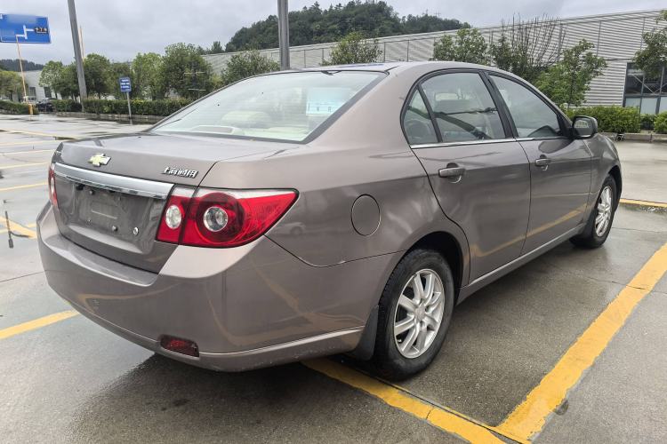 Used Chevrolet Epica 2013 1.8 SL ZhiZhen Edition MT Exterior 6