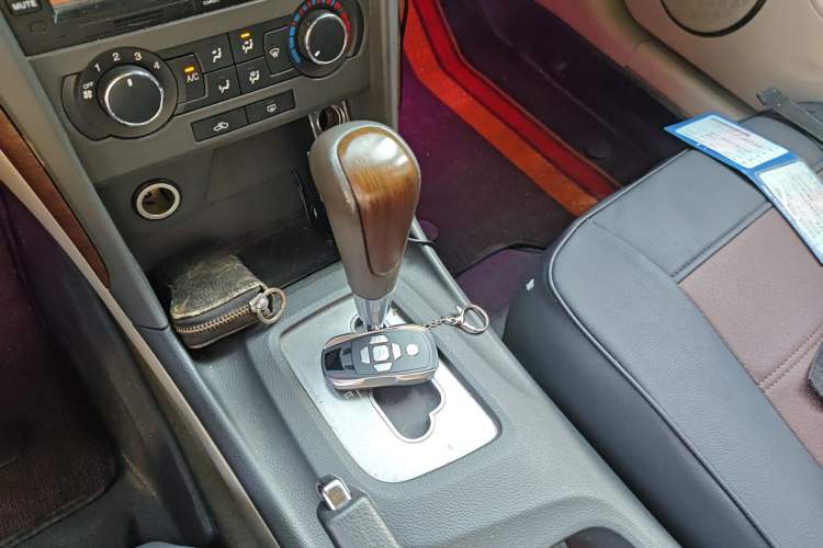 Used Chevrolet Epica 2013 1.8 SX Luxury Edition AT Gear Lever