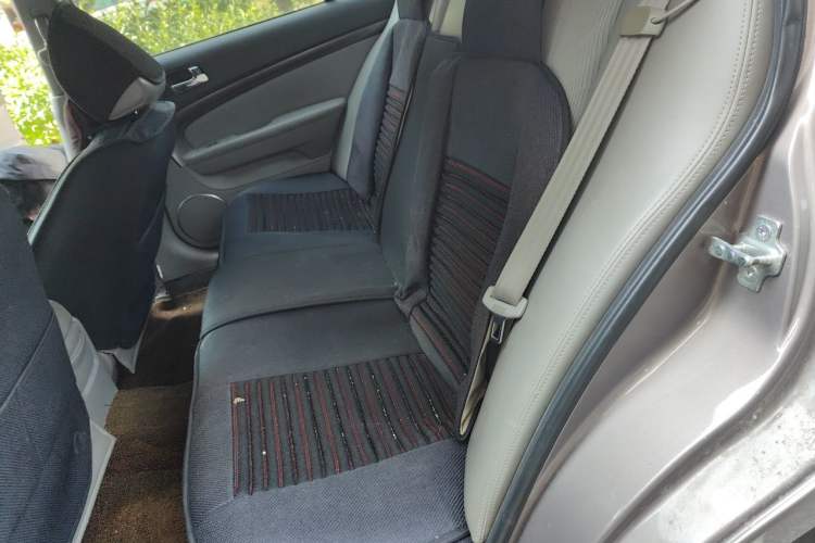 Used Chevrolet Epica 2013 1.8 SL ZhiZhen Edition MT Left Rear Seat