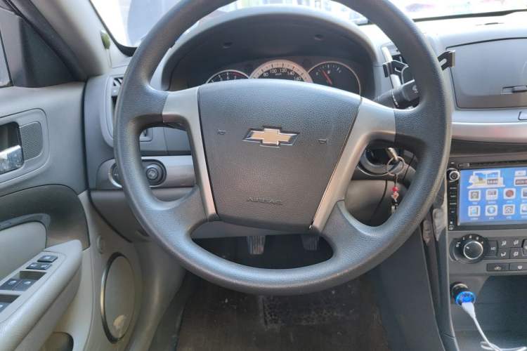 Used Chevrolet Epica 2013 1.8 SL ZhiZhen Edition MT Steering Wheel