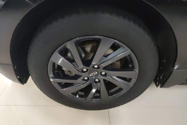 Used Chevrolet Equinox 2021 550T RS Smart Boundary-Pushing Edition Exterior 7
