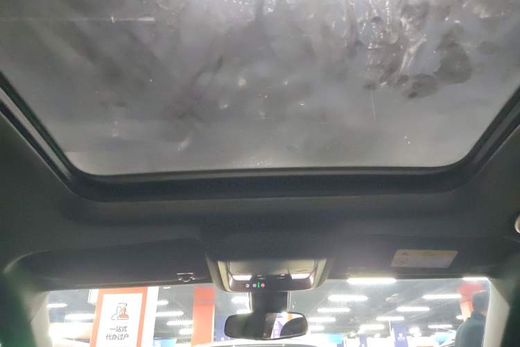 Used Chevrolet Equinox 2021 550T RS Smart Boundary-Pushing Edition Headliner
