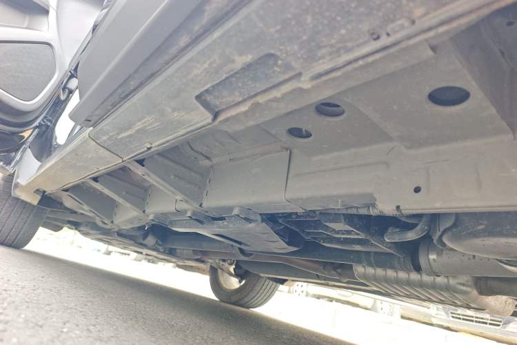 Used Chevrolet Equinox 2022 Mild Hybrid 550T RS Four-Wheel Drive Intelligent Guardian Edition Left Side Sill
