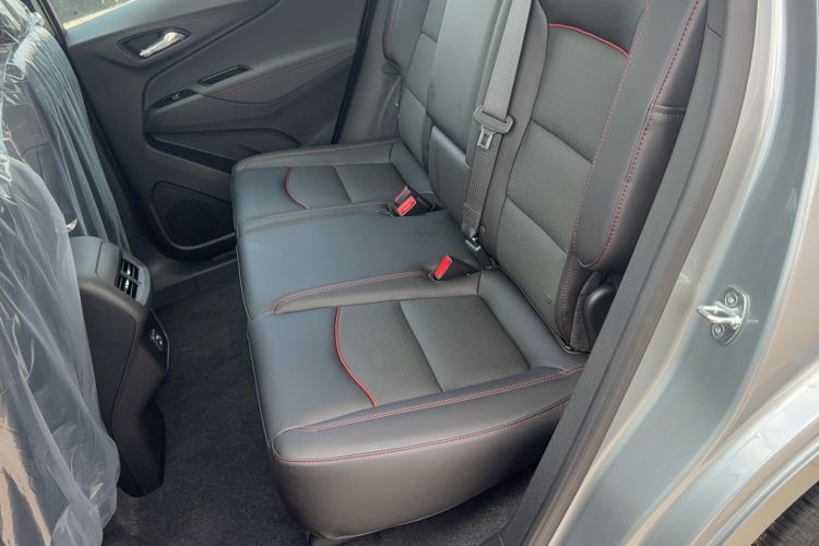 Used Chevrolet Equinox 2023 Mild Hybrid 2.0T RS Smart Boundary-Pushing Edition Interior 1