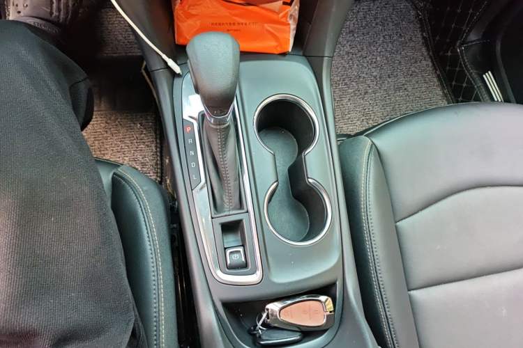 Used Chevrolet Equinox 2022 535T Chijie Edition Gear Lever