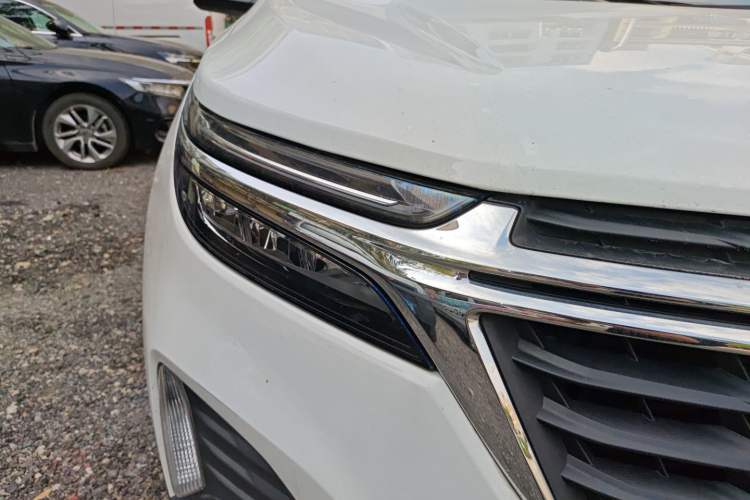 Used Chevrolet Equinox 2022 535T Chijie Edition Right Front Headlight