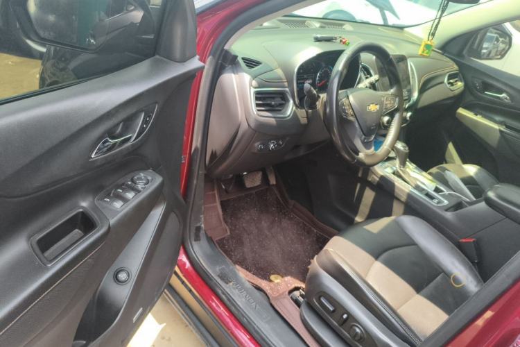 Used Chevrolet Equinox 2017 550T Automatic All-Wheel-Drive Huanjie Edition Driver Seat