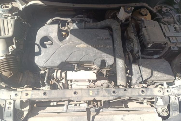 Used Chevrolet Equinox 2017 535T Automatic YuJie Edition Engine Bay