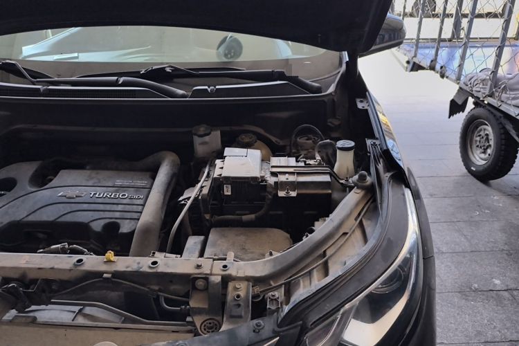 Used Chevrolet Equinox 2017 535T Automatic YuJie Edition Engine Bay Left