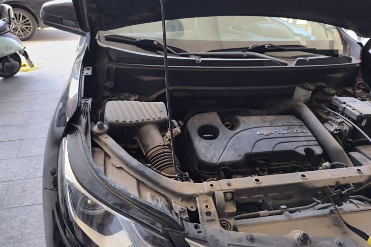 Used Chevrolet Equinox 2017 535T Automatic YuJie Edition Engine Bay Right