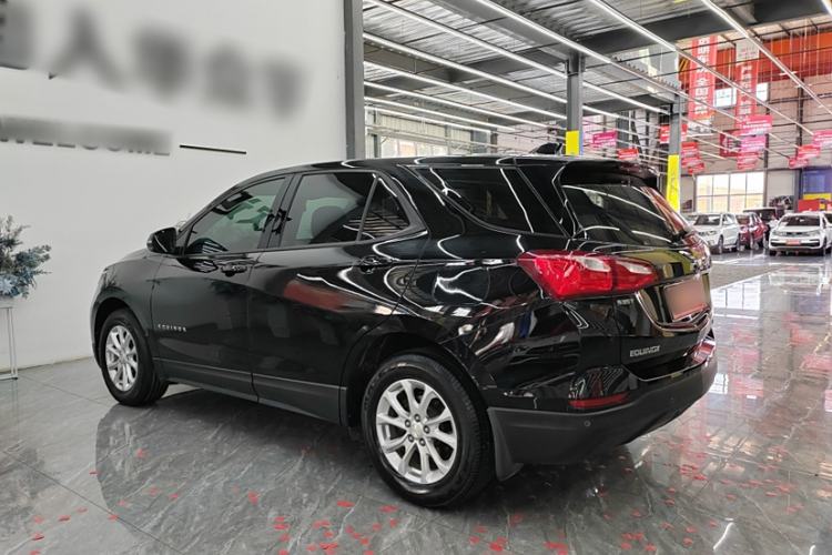 Used Chevrolet Equinox 2017 535T Automatic Lingjie Edition Exterior 5