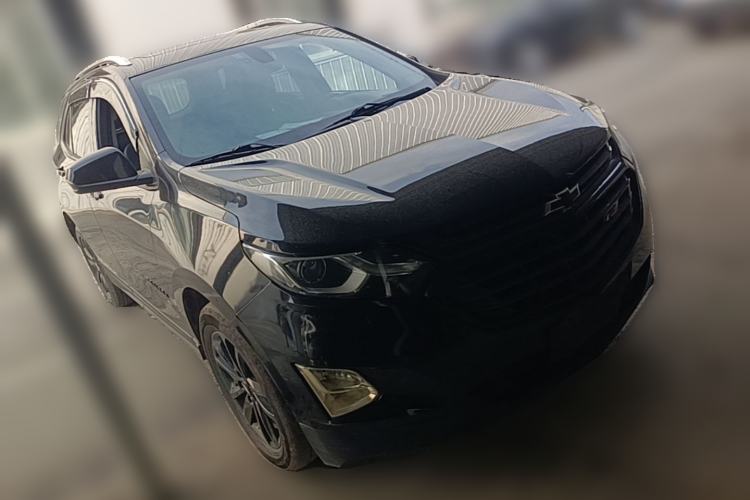 Used Chevrolet Equinox 2017 RS 550T Automatic All-Wheel-Drive Boundary Edition Front Right 45 Deg