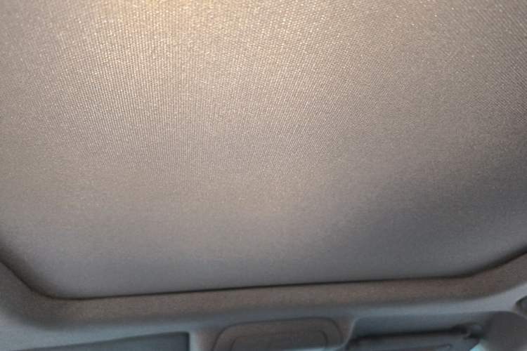 Used Chevrolet Equinox 2017 535T Automatic YuJie Edition Headliner