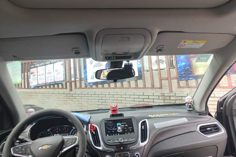 Used Chevrolet Equinox 2017 535T Automatic YuJie Edition Headliner