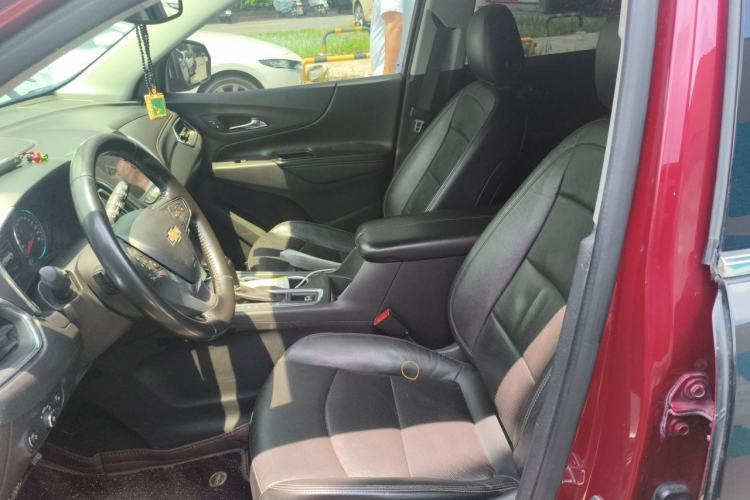 Used Chevrolet Equinox 2017 550T Automatic All-Wheel-Drive Huanjie Edition Left Front Seat