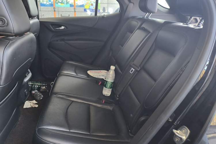 Used Chevrolet Equinox 2017 535T Automatic YuJie Edition Left Rear Seat