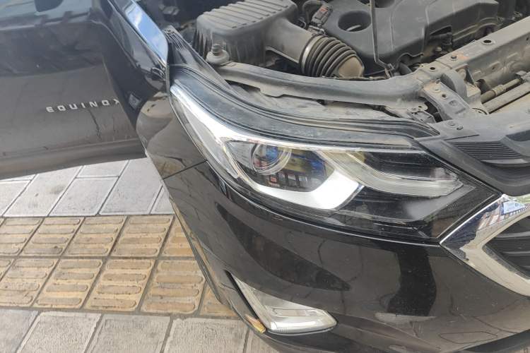 Used Chevrolet Equinox 2017 535T Automatic YuJie Edition Right Front Headlight