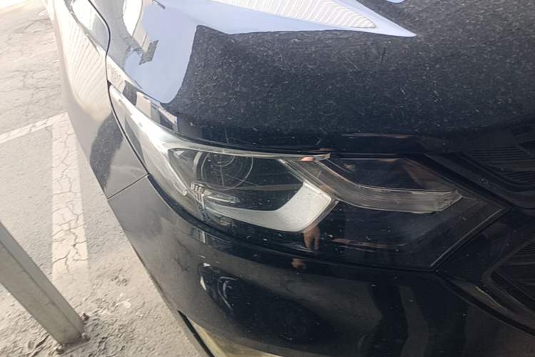 Used Chevrolet Equinox 2017 RS 550T Automatic All-Wheel-Drive Boundary Edition Right Front Headlight
