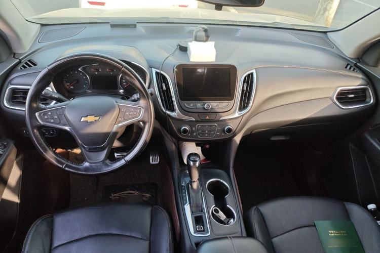 Used Chevrolet Equinox 2017 535T Automatic YuJie Edition Center Console