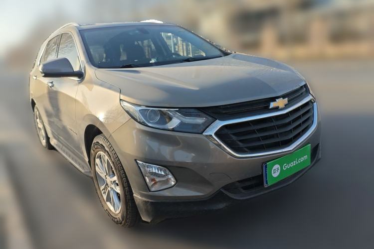 Used Chevrolet Equinox 2017 535T Automatic YuJie Edition Front Right 45 Deg