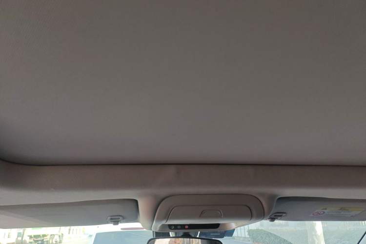 Used Chevrolet Equinox 2017 535T Automatic YuJie Edition Headliner