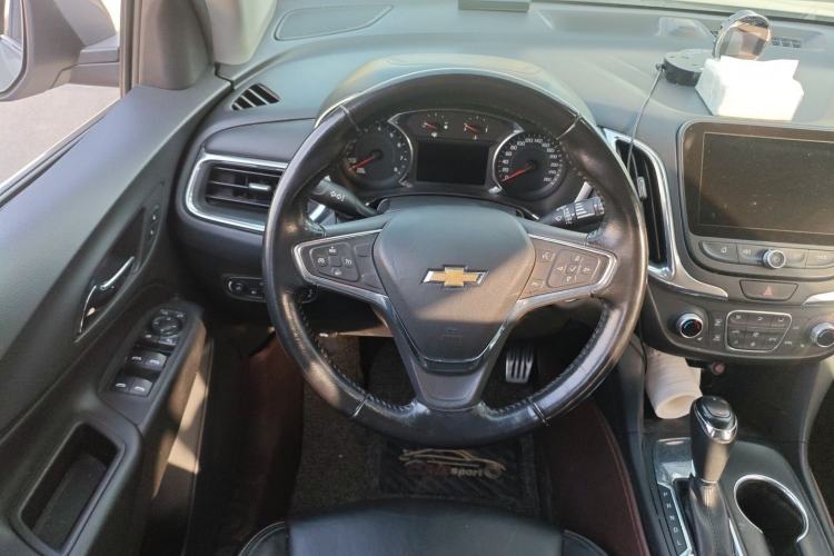 Used Chevrolet Equinox 2017 535T Automatic YuJie Edition Steering Wheel
