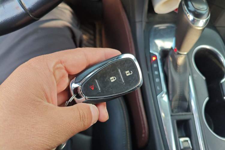 Used Chevrolet Equinox 2017 535T Automatic YuJie Edition Vehicle Key